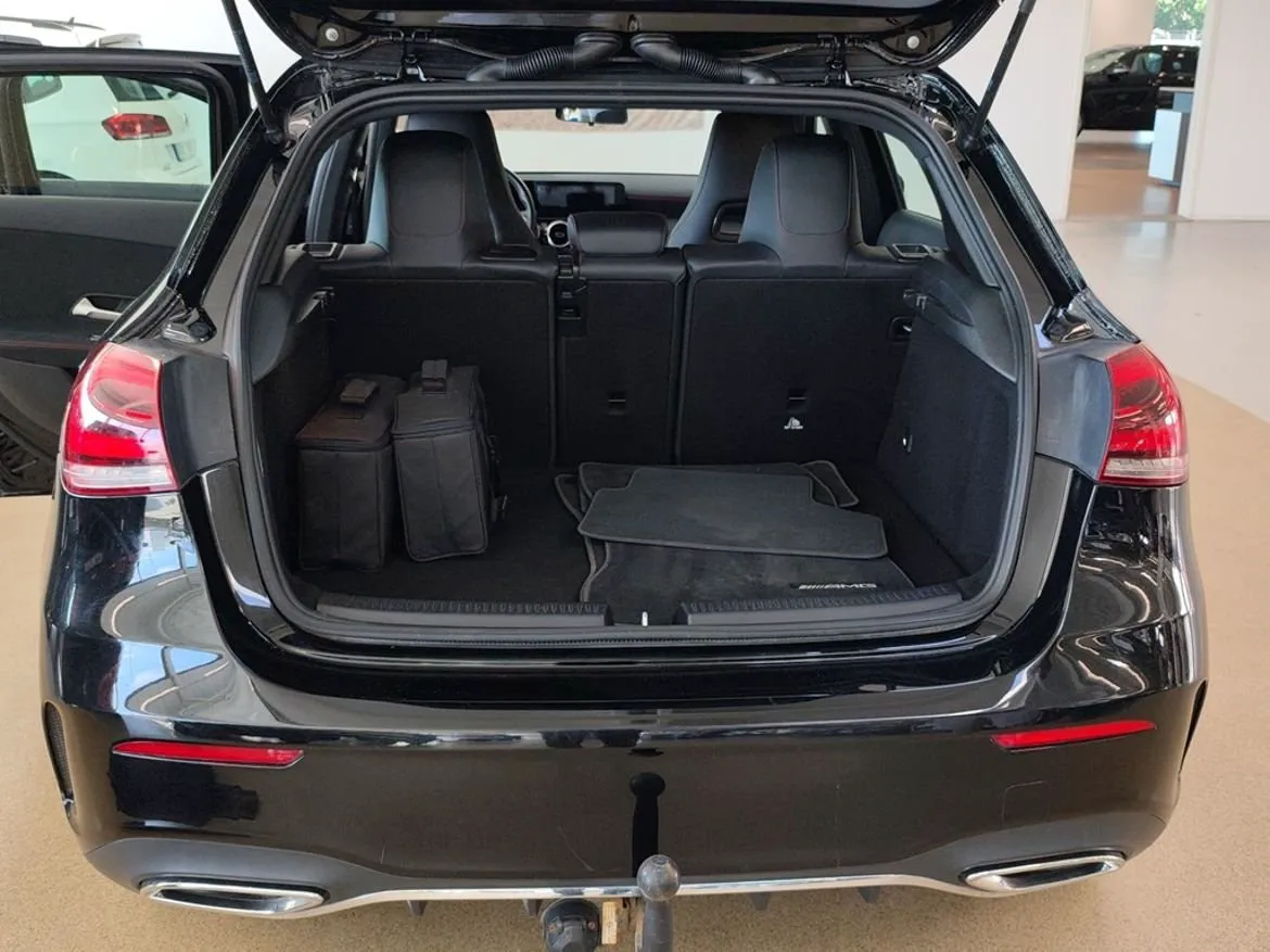 Vehicle image 20