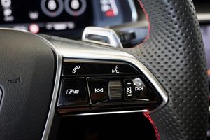 Audi RS7 bild 15