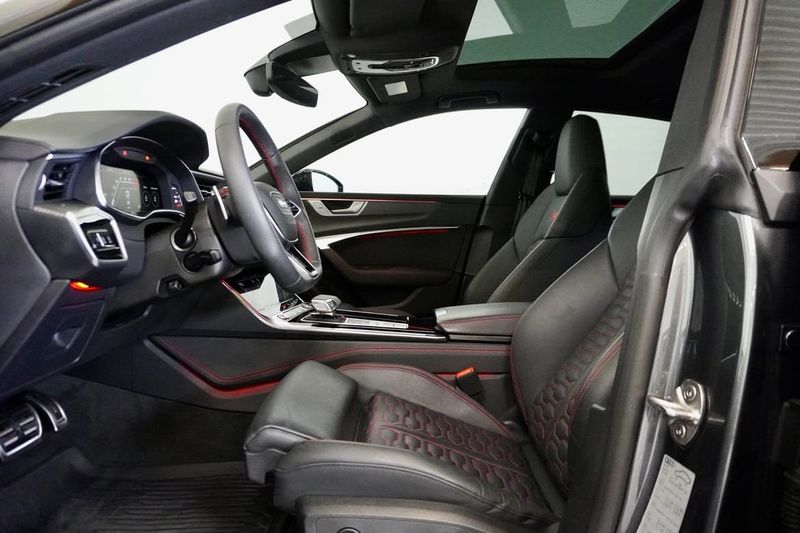 Audi RS7 bild 20