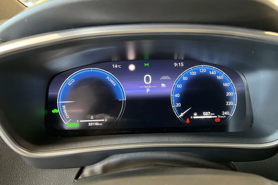 Vehicle image 15