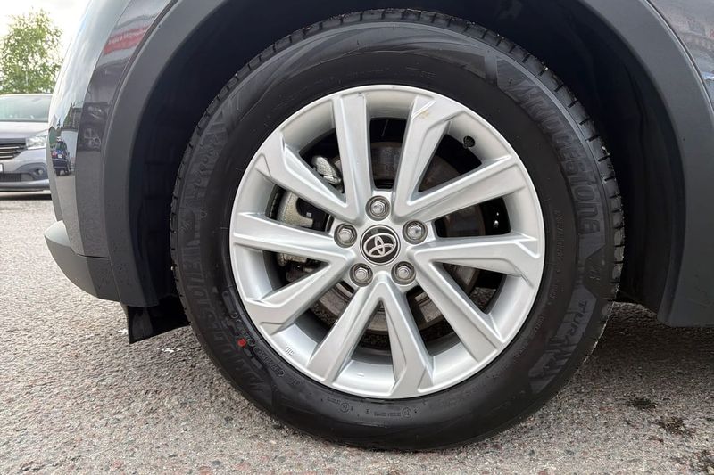 Toyota C-HR bild 17