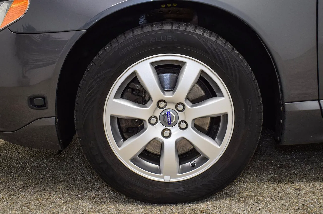 Vehicle image 21