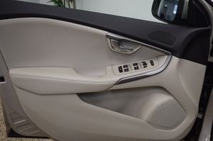 Volvo V40 bild 17