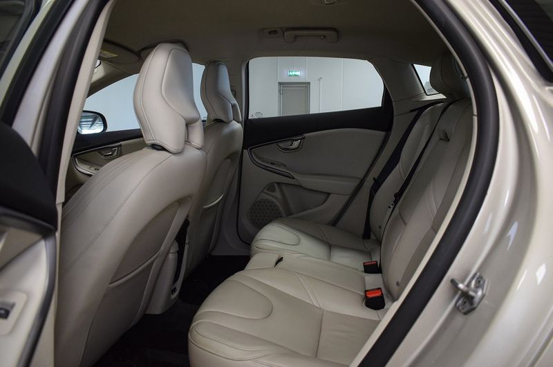 Volvo V40 bild 18