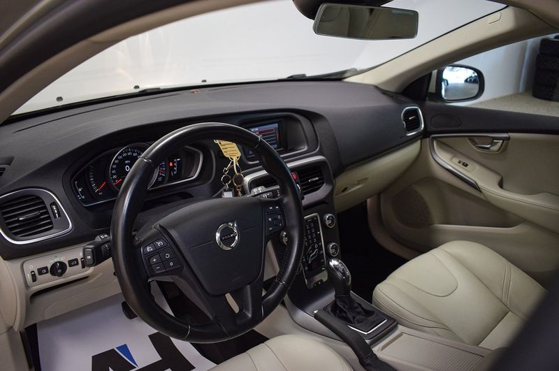 Volvo V40 bild 7