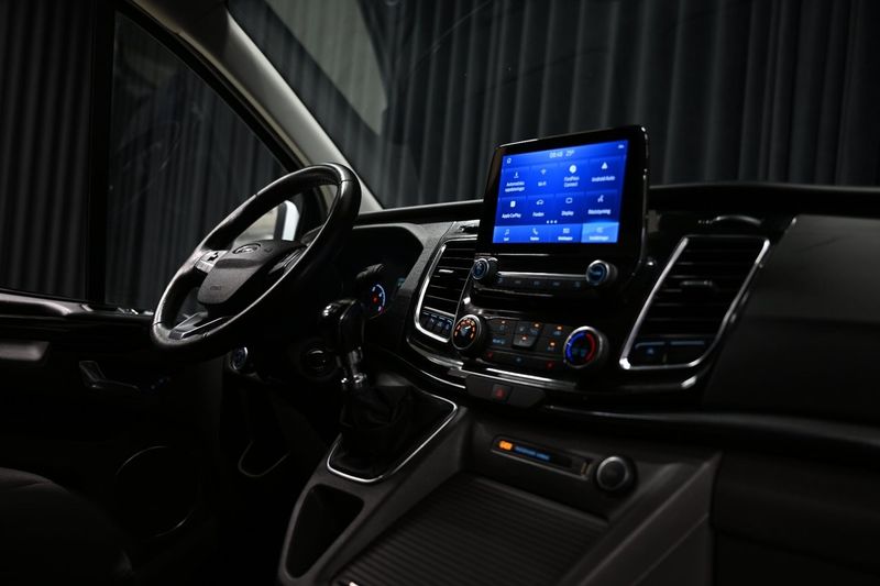 Ford Tourneo Custom bild 27