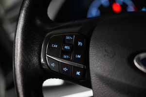 Ford Tourneo Custom bild 25