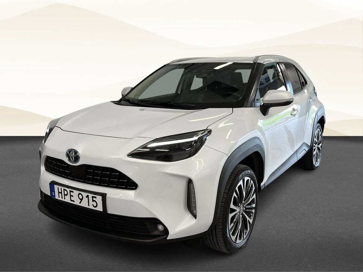 Vehicle image 18