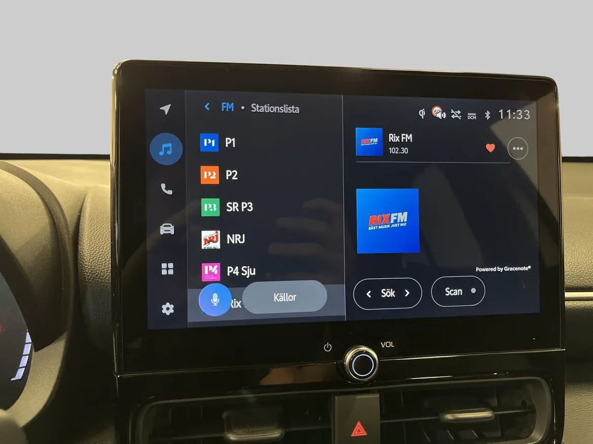 Vehicle image 14