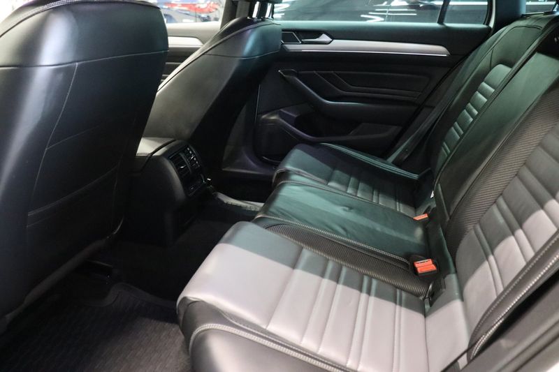 Volkswagen Passat bild 12