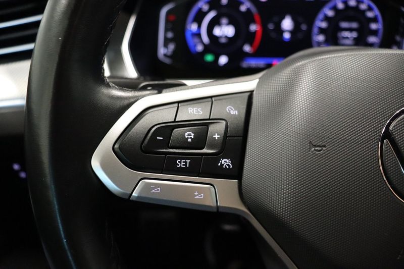 Volkswagen Passat bild 17