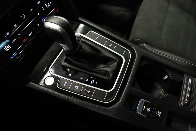 Volkswagen Passat bild 12