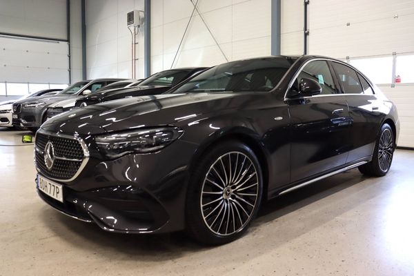 Mercedes E400 4MATIC AMG Superscreen Drag 360° Burmester 381hk - 2025