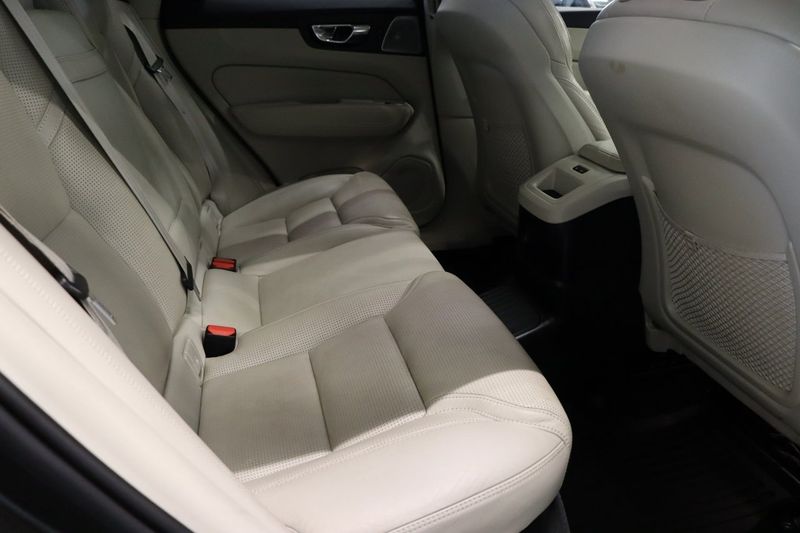 Volvo XC60 bild 14