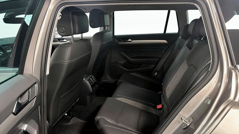 Volkswagen Passat bild 12