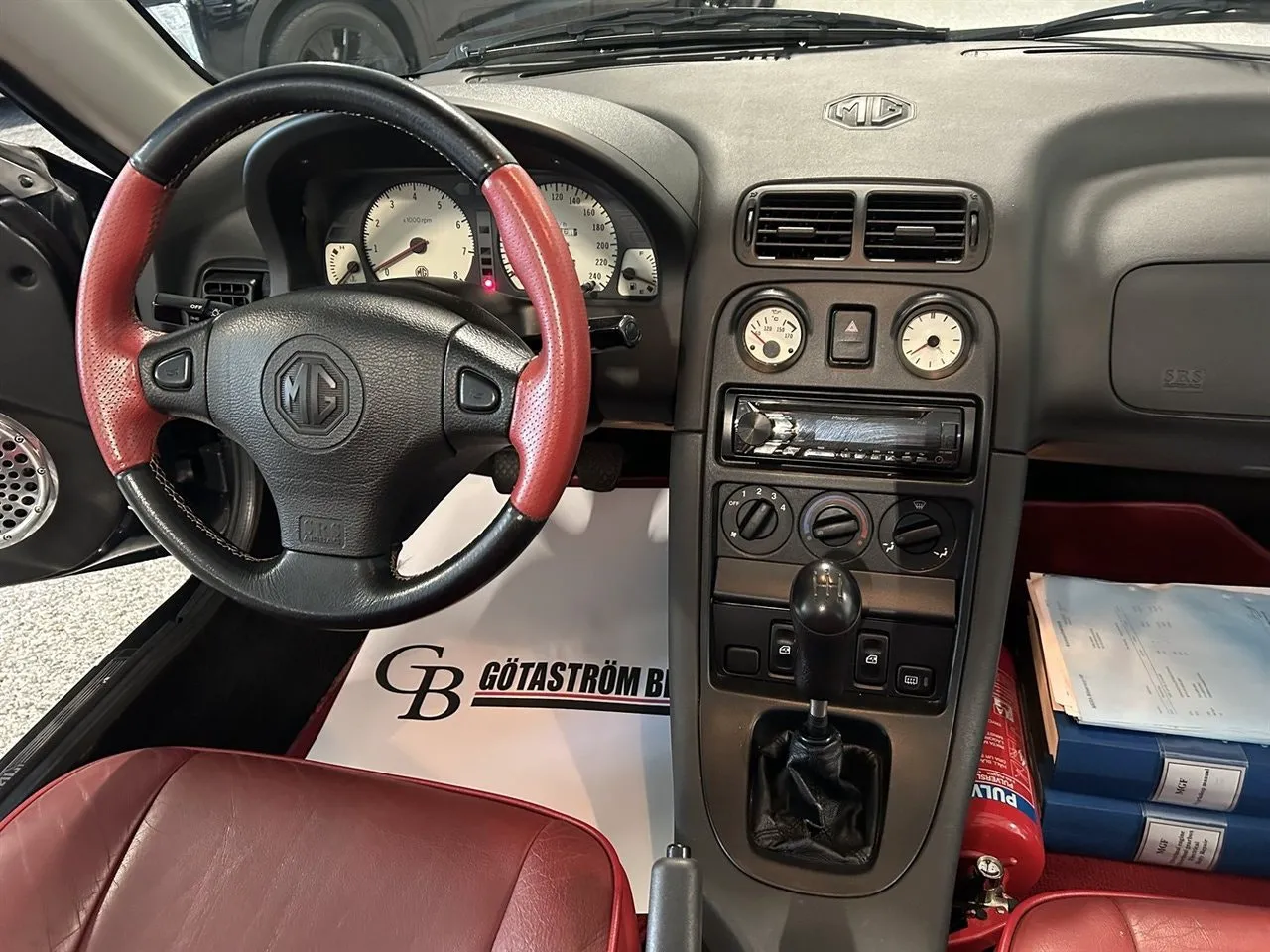 Vehicle image 18