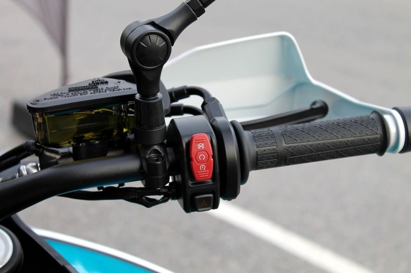 CFMOTO 450 MT bild 16