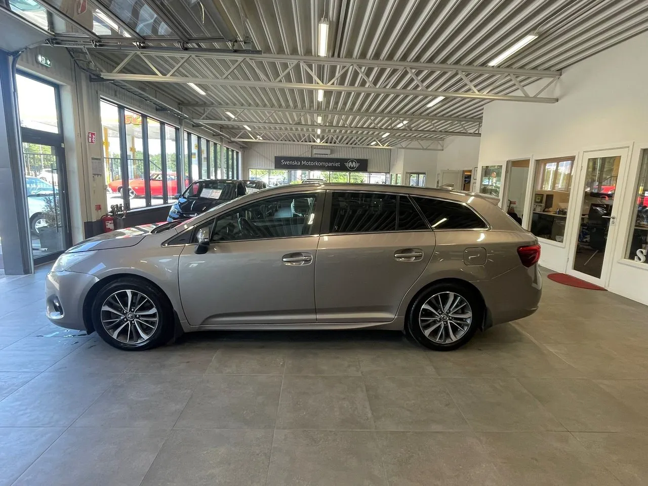 Vehicle image 2