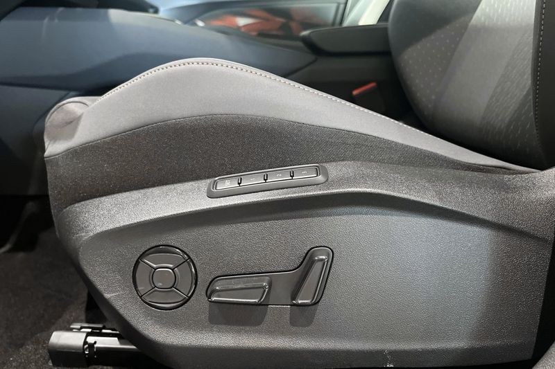 Cupra Raval bild 19