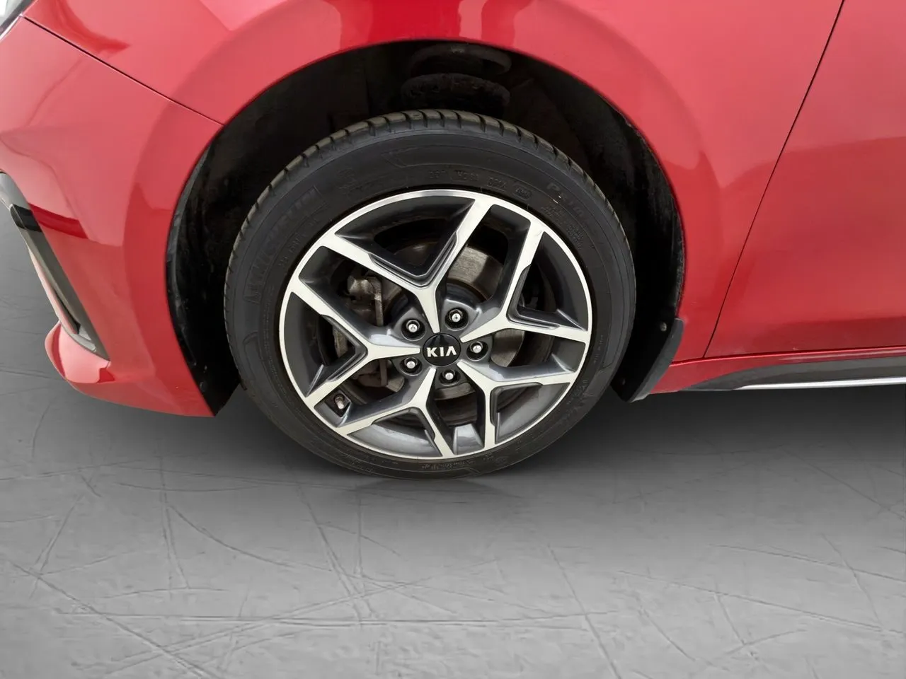 Vehicle image 26