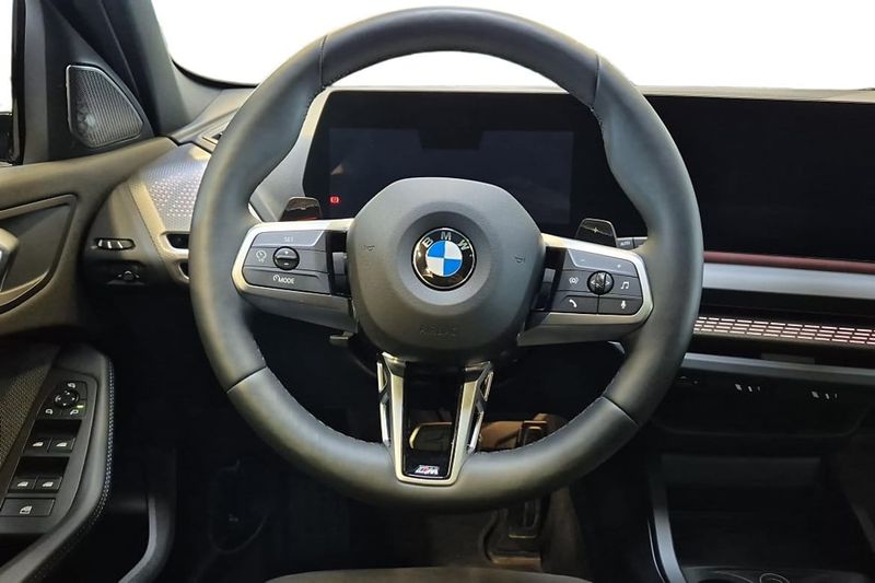 BMW 120 bild 9