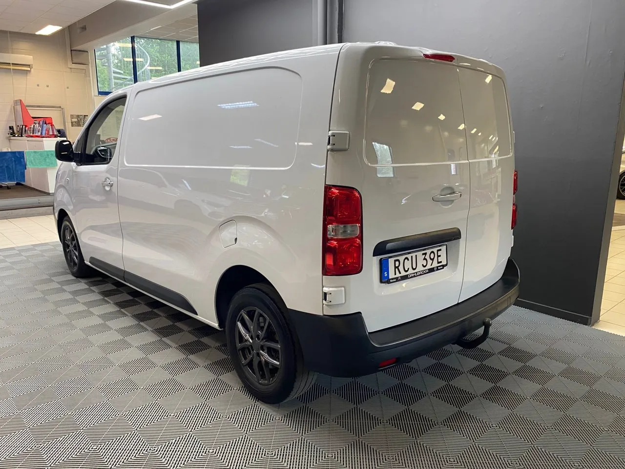 Vehicle image 2