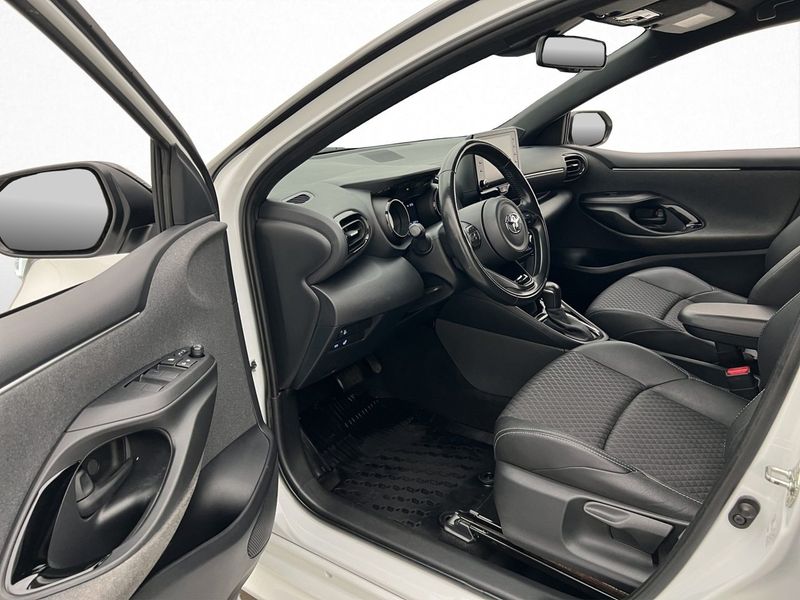 Toyota Yaris bild 8