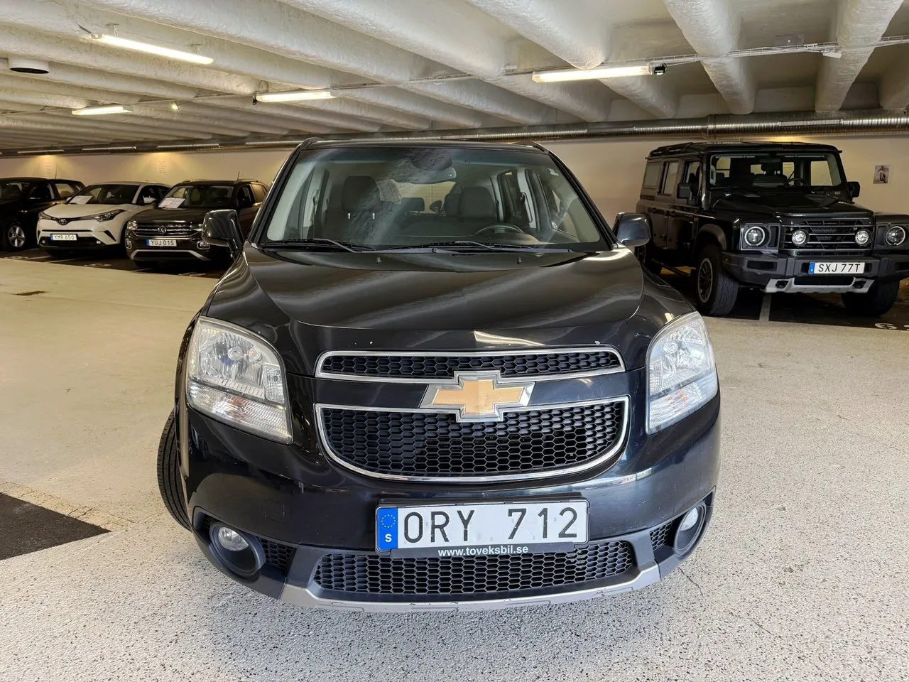 Vehicle image 6