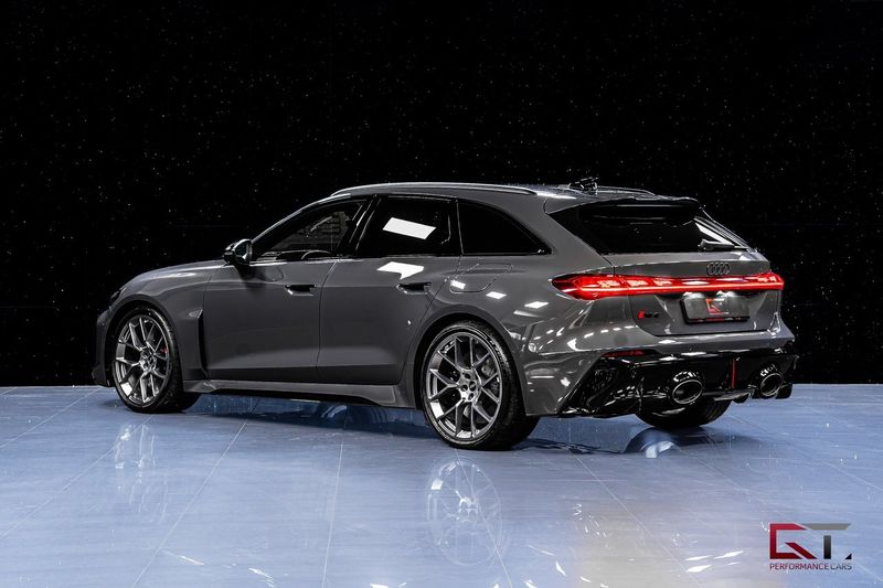 Audi RS5 bild 6