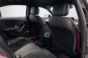 Mercedes A35 AMG bild 13