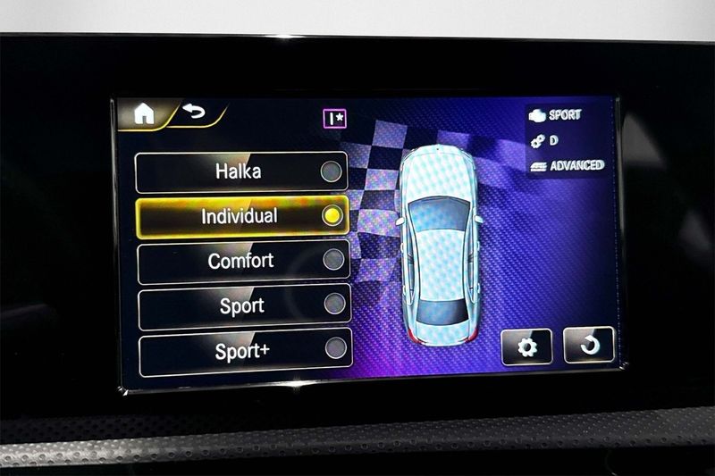 Mercedes A35 AMG bild 23