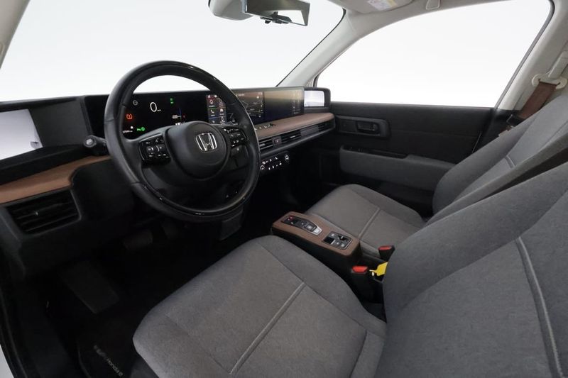 Honda e bild 11