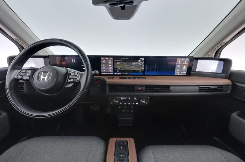 Honda e bild 12