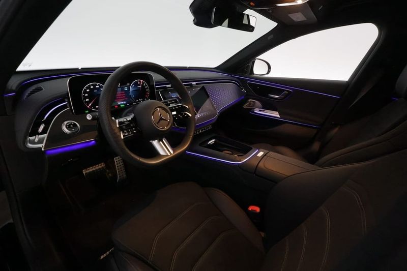 Mercedes E300 bild 13