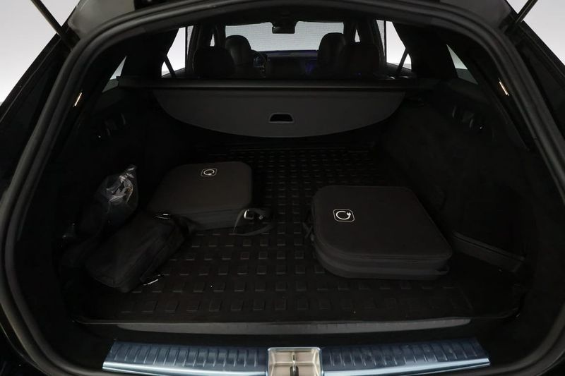 Mercedes E300 bild 8