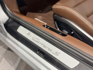 Porsche 992 bild 14