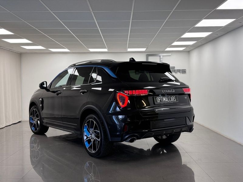 Lynk & Co 01 bild 16