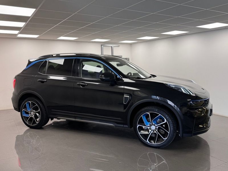Lynk & Co 01 bild 14