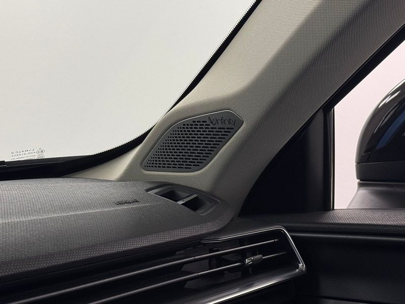 Lynk & Co 01 bild 9