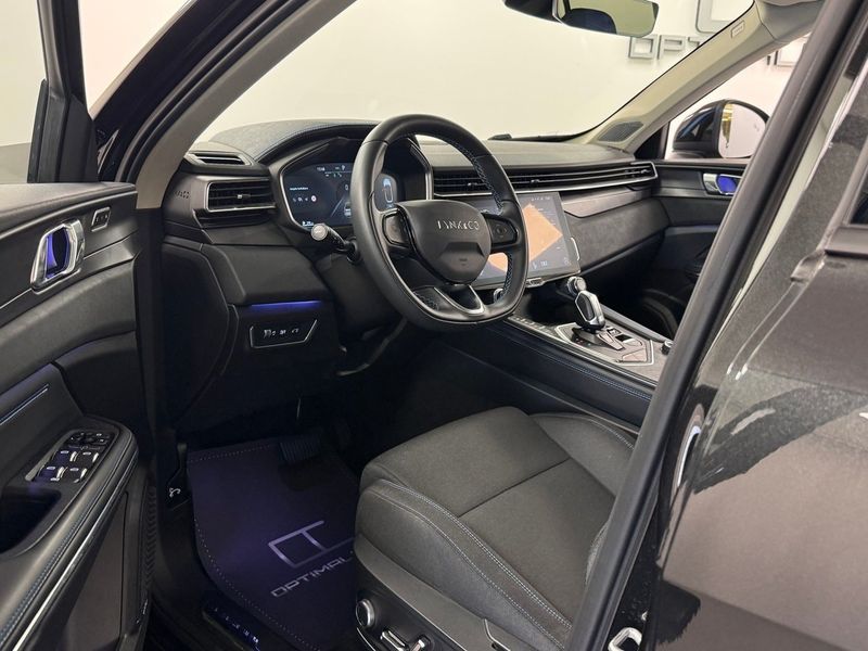 Lynk & Co 01 bild 4