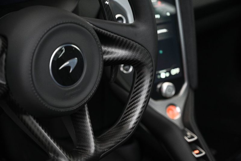 McLaren 750S bild 19