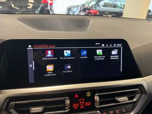 BMW 320 bild 10