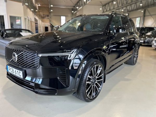 Volvo XC90 T8 Plug-In Hybrid AWD Geartronic Ultra Dark / Drag - 2025
