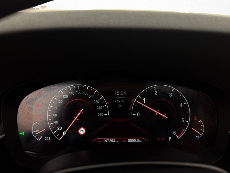 BMW 530 bild 18