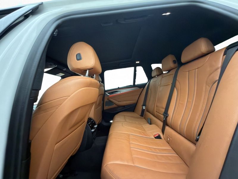 BMW 530 bild 16