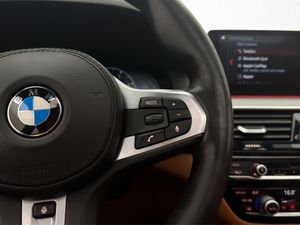 BMW 530 bild 32