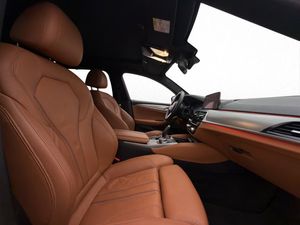BMW 530 bild 14