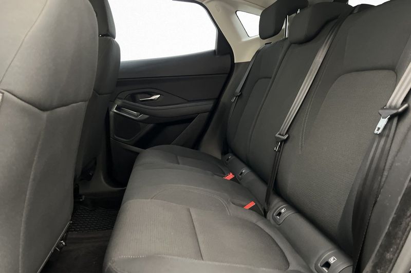 Jaguar E-Pace bild 22
