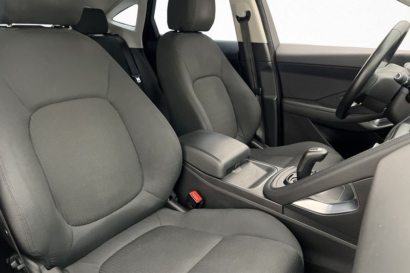 Jaguar E-Pace bild 20