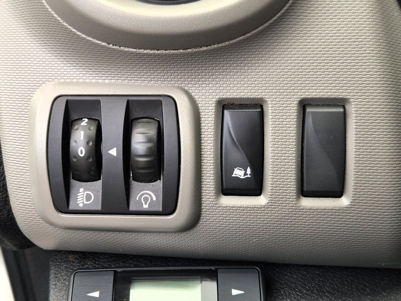 Renault Trafic bild 15
